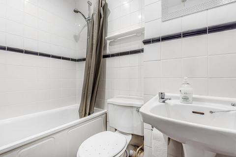 2 bedroom terraced house to rent, Watermead,  Aylesbury,  HP19