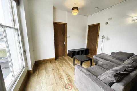 1 bedroom flat to rent, Caledonian Road, Kings Cross, London  N1