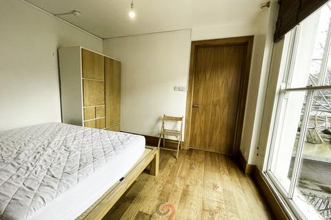 1 bedroom flat to rent, Caledonian Road, Kings Cross, London  N1