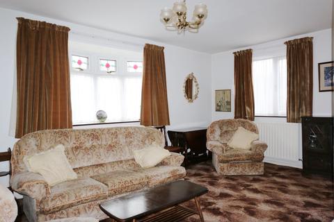1 Alauna Avenue, Alcester, B49 6AW