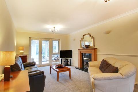 28 Hartley Road, Longfield, DA3 7PE