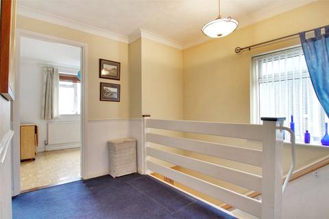 28 Hartley Road, Longfield, DA3 7PE