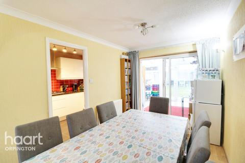 54 Haydens Close, Orpington, BR5 4JE