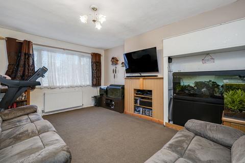 16 Worthing Road, Hounslow, TW5 0ER