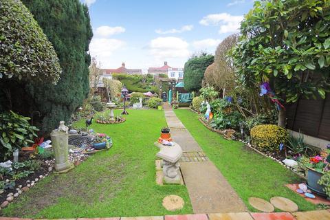 67 Boundaries Road, Feltham, TW13 5DR