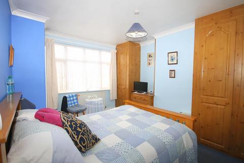 67 Boundaries Road, Feltham, TW13 5DR