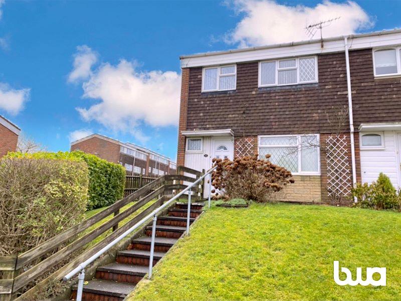 Newman Avenue, Lanesfield... 3 bed end of terrace house £50,000