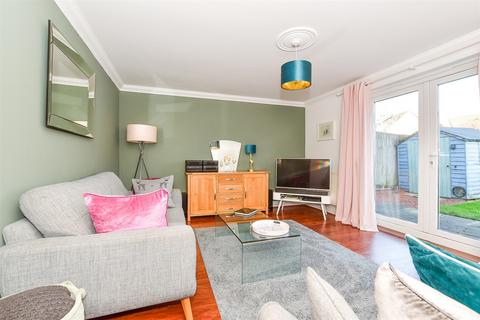 59 Colonel Stephens Way, Tenterden, TN30 6EW