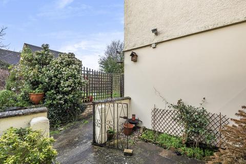 2 Mill Street, Witney, OX28 6DG