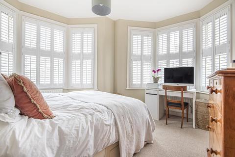 167 Eswyn Road, London, SW17 8TL