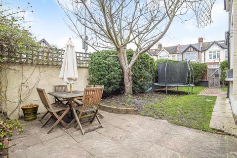167 Eswyn Road, London, SW17 8TL