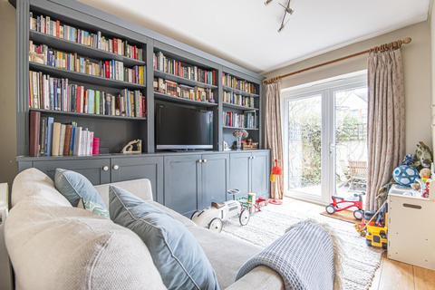 167 Eswyn Road, London, SW17 8TL