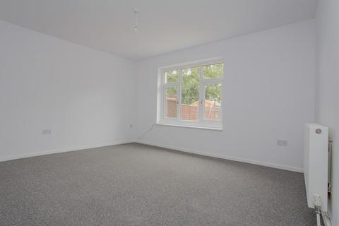62 Paynesholm, Paston, Peterborough, PE4 7BQ