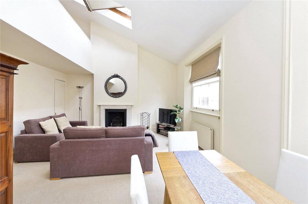 Stanhope Mews West, South Kensington, SW7 1 bed apartment £1,907 pcm