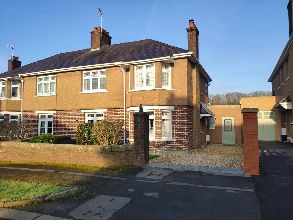 30 Newbridge Gardens, Bridgend... 4 bed semidetached house £519,950