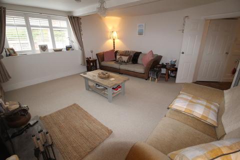 The Castle Bratton Road, Westbury, BA13 3EN