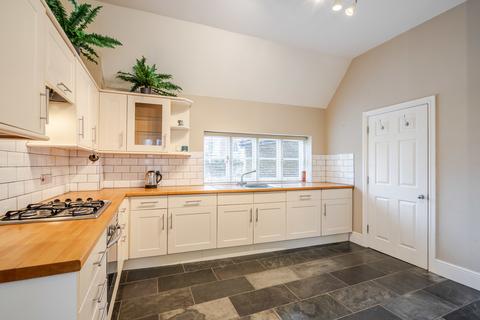 1 bedroom apartment for sale - Market Place, Tetbury