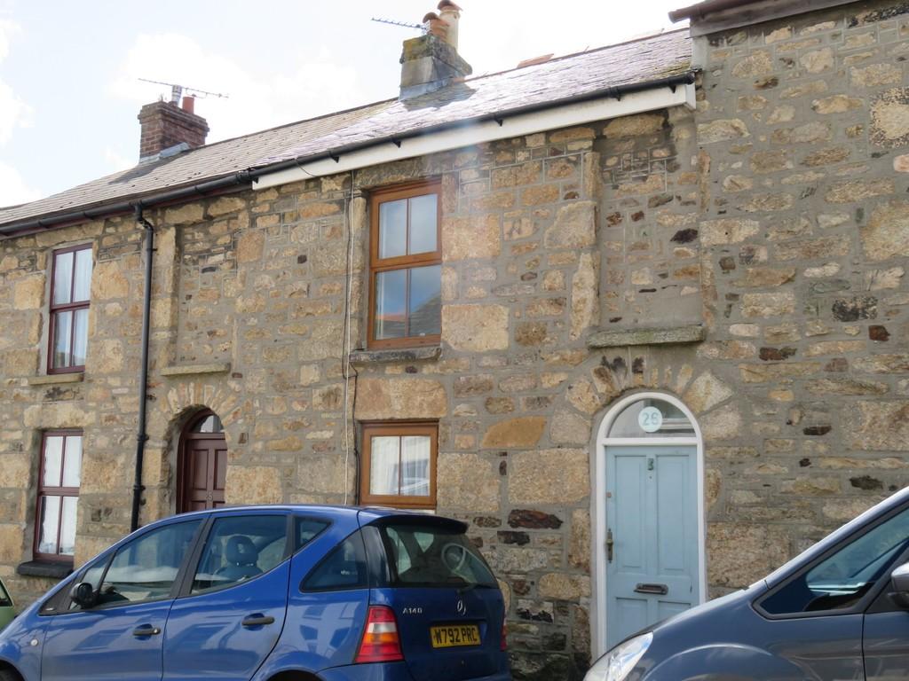 Adelaide Street, Penzance 2 bed terraced house £169,950