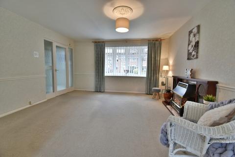 6 Birch Grove, Hatton, Derby, DE65 5EG
