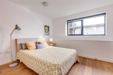 2 bedroom flat to rent, The Pumphouse, Bazalgette Court, Great West Road, Hammersmith