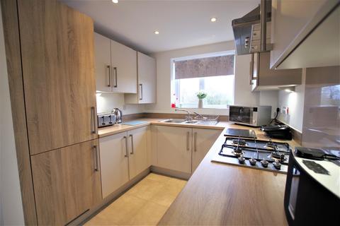 82 Ivinson Way, Bramshall, Uttoxeter, ST14 5EQ