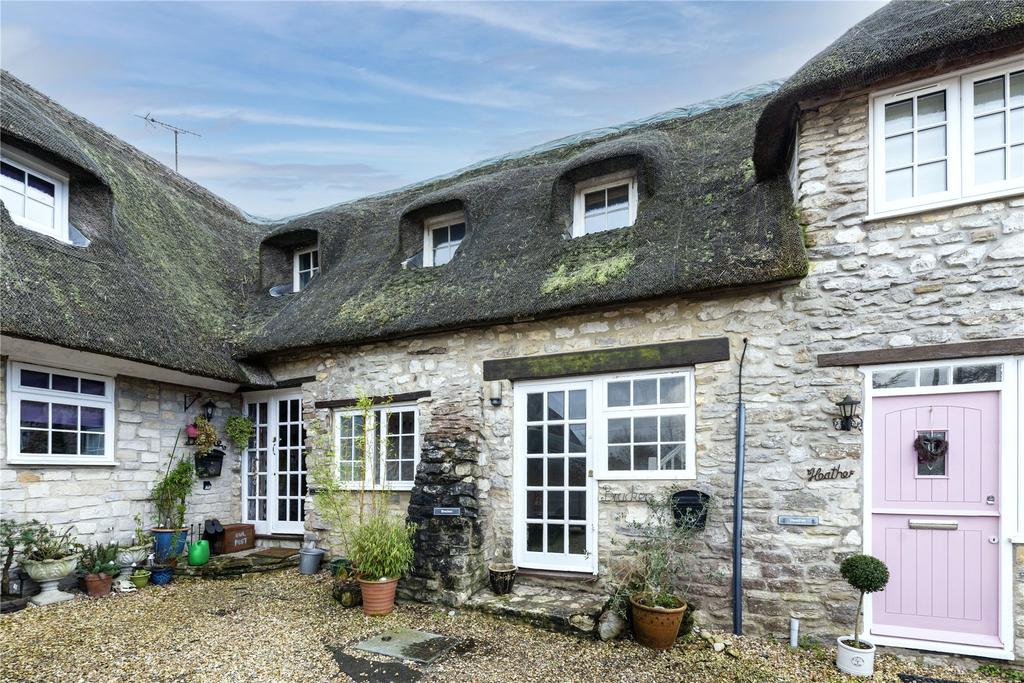 Osmington, Weymouth, Dorset 1 bed terraced house £170,000