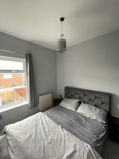 2 bedroom terraced house to rent, Bickershaw Lane, Wigan