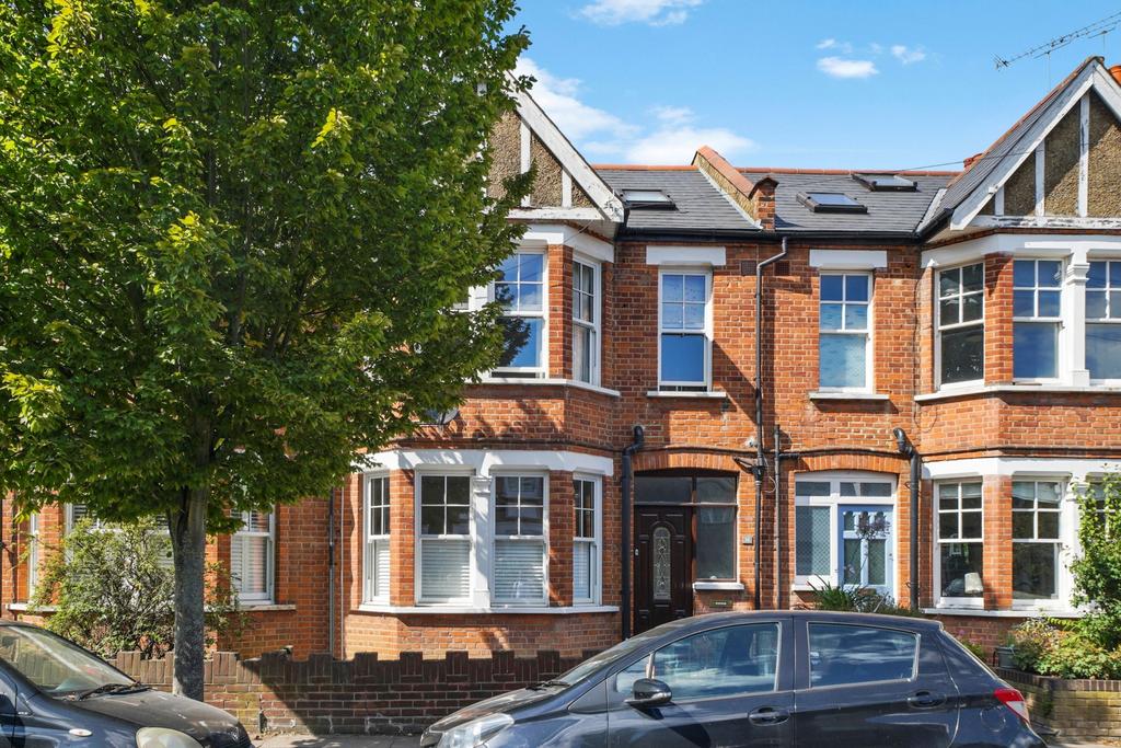 Cowper Road, Hanwell, W7 4 bed house £850,000
