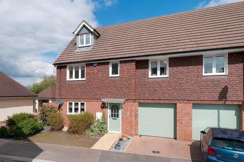 10 Taylor Close, Tonbridge, TN9 2FE