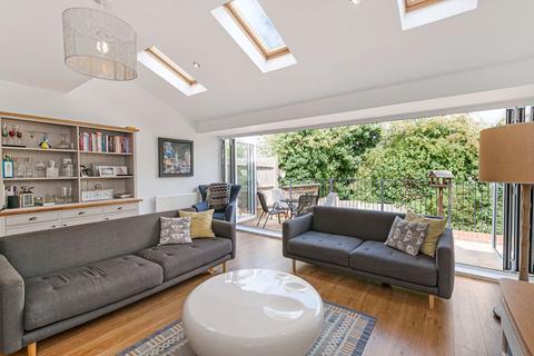 10 Taylor Close, Tonbridge, TN9 2FE