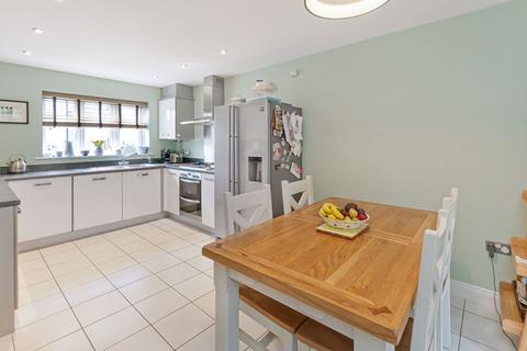 10 Taylor Close, Tonbridge, TN9 2FE