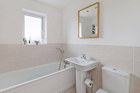 10 Taylor Close, Tonbridge, TN9 2FE