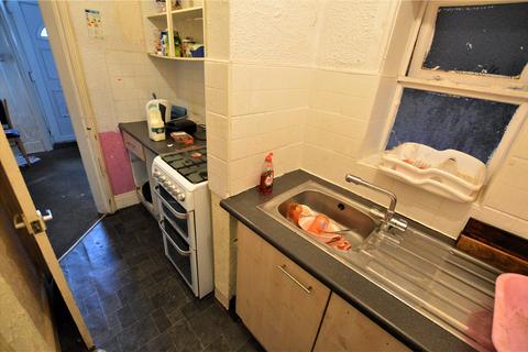59 Halstead Place, Bradford, BD7 3LY