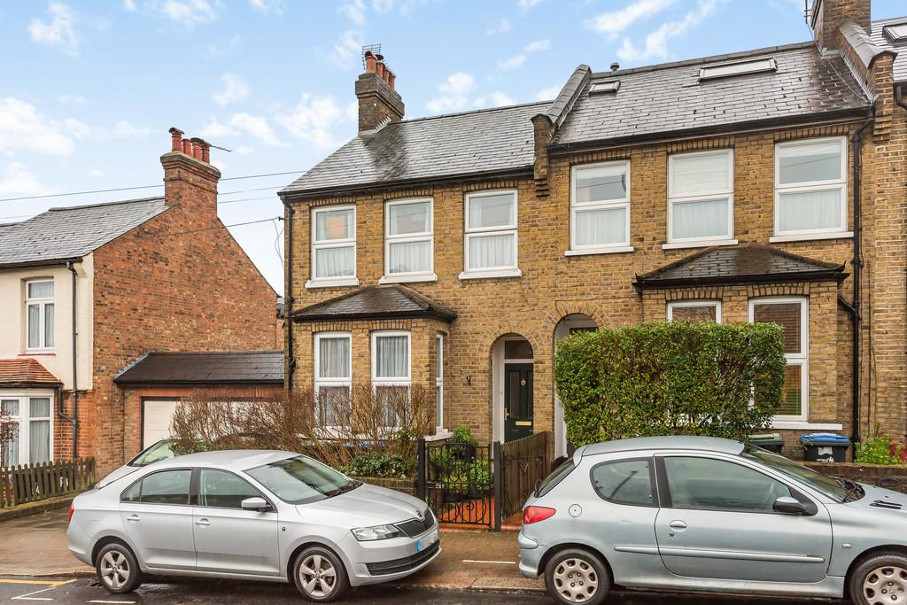 Lavender Hill, Enfield 3 bed end of terrace house £700,000