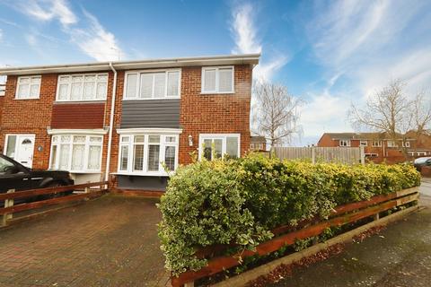 2 Ray Road, Romford, RM5 2HB