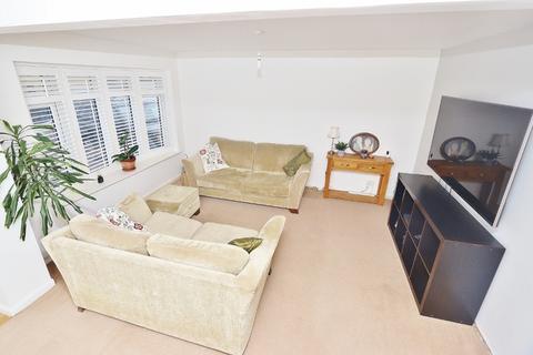 2 Ray Road, Romford, RM5 2HB