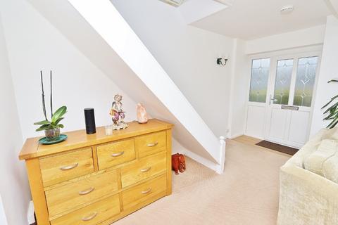 2 Ray Road, Romford, RM5 2HB