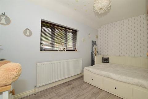 128 Amherst Drive, Orpington, BR5 2HJ