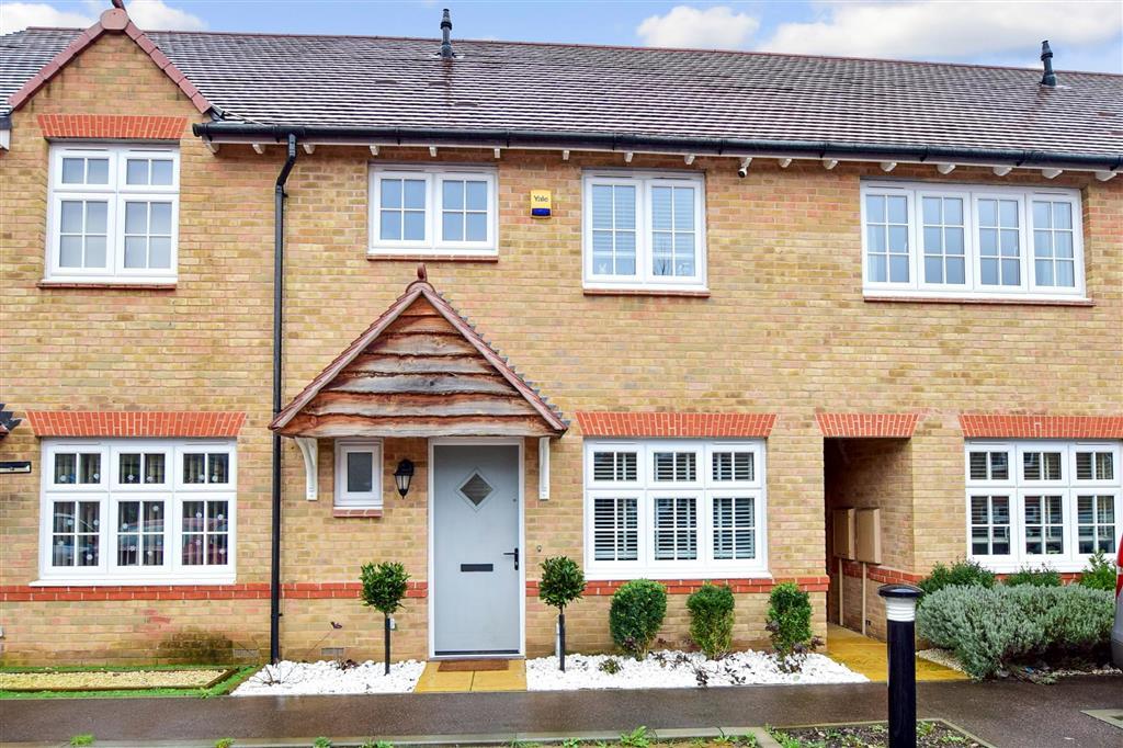 Parchment Drive, Sittingbourne, Kent 3 bed terraced house £280,000