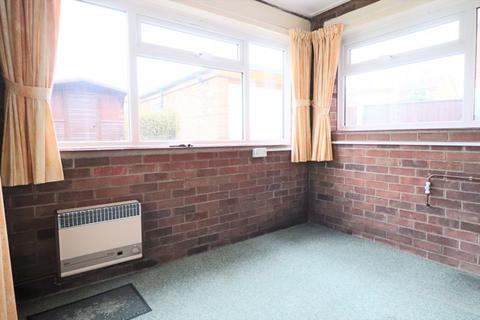 35 Kendal Road, Lowestoft, NR33 0JG