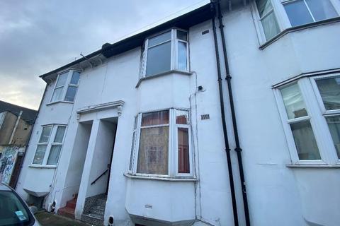 3 bedroom terraced house to rent, St Mary Magdalene Street, Brighton, East Sussex, BN2 3HU