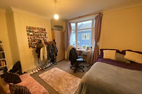 3 bedroom terraced house to rent, St Mary Magdalene Street, Brighton, East Sussex, BN2 3HU