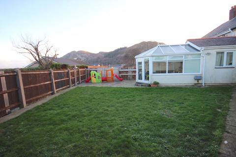 59 Groesffordd, Dwygyfylchi, Penmaenmawr, LL34 6RN