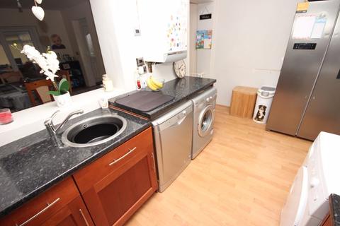 59 Groesffordd, Dwygyfylchi, Penmaenmawr, LL34 6RN