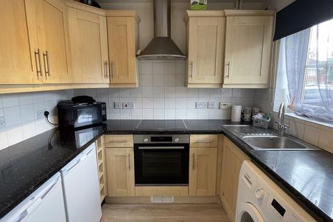 2 bedroom terraced house to rent - Challinor, Church Langley
