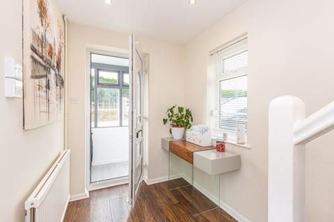 2 Derby Paddock, Middleton Stoney, Bicester, OX25 4AR