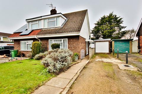 3 Halifax Drive, Worcester, WR2 4DR