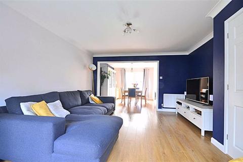 36 Bearcroft Avenue, Great Meadow, Worcester, WR4 0DR