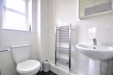 36 Bearcroft Avenue, Great Meadow, Worcester, WR4 0DR