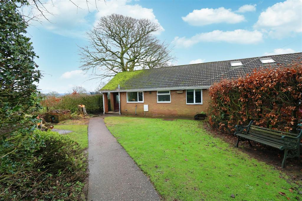 Hill Top, Brown Edge, StokeOnTrent 3 bed semidetached bungalow £